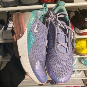 Size 13c Nike AirMax 270